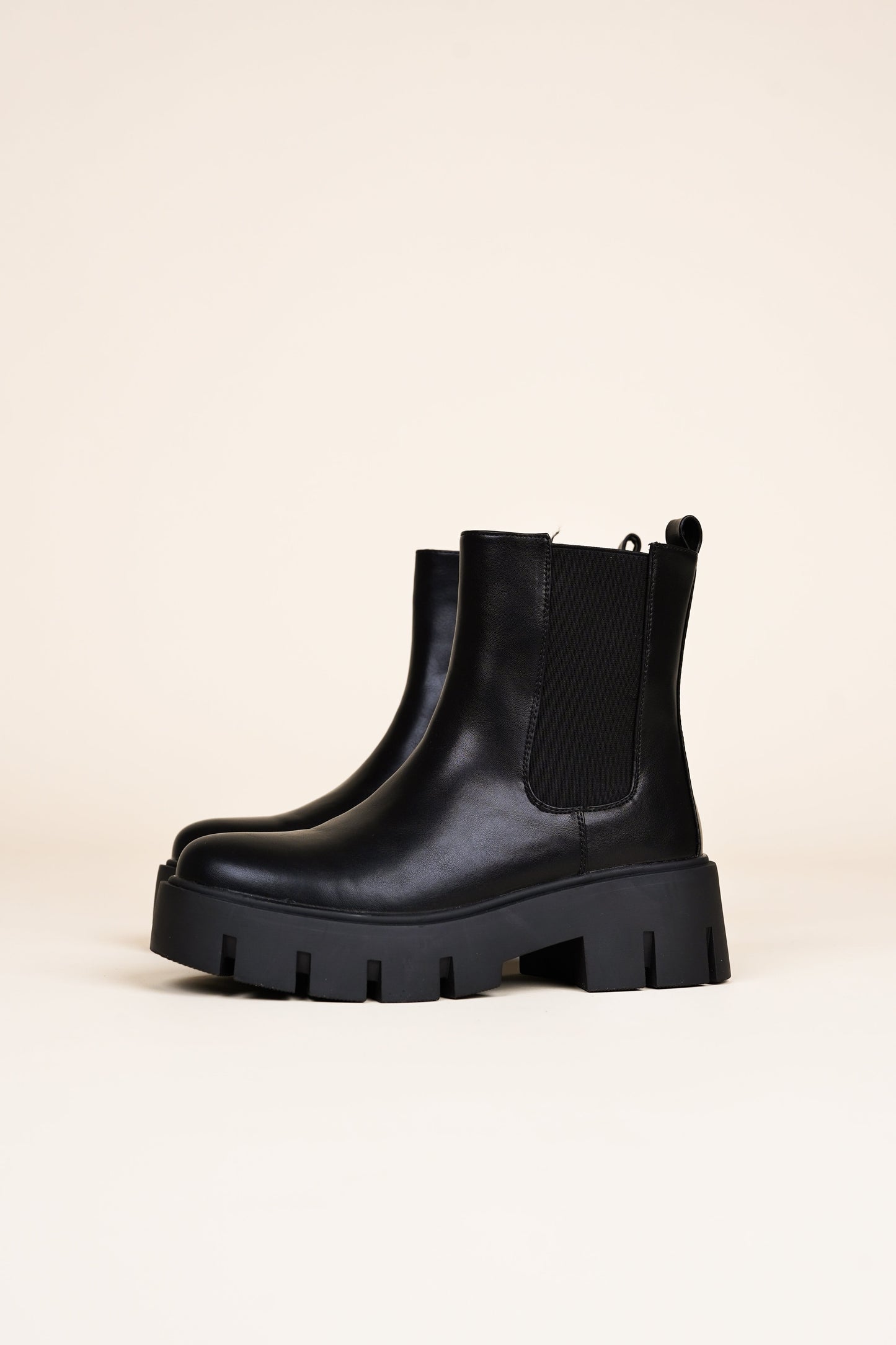 Chelsea Bottes