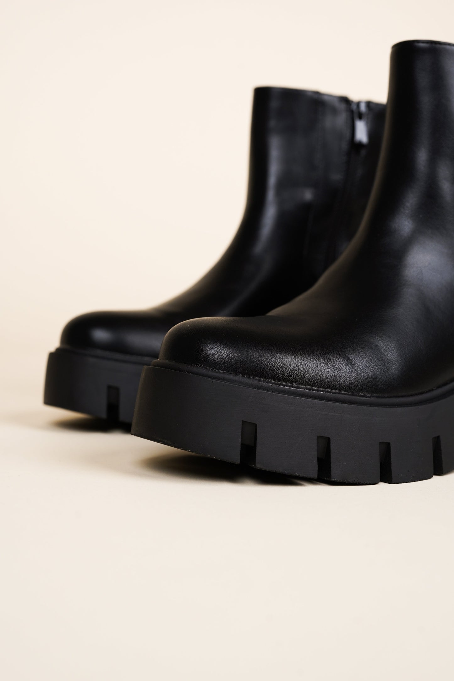 Chelsea Bottes