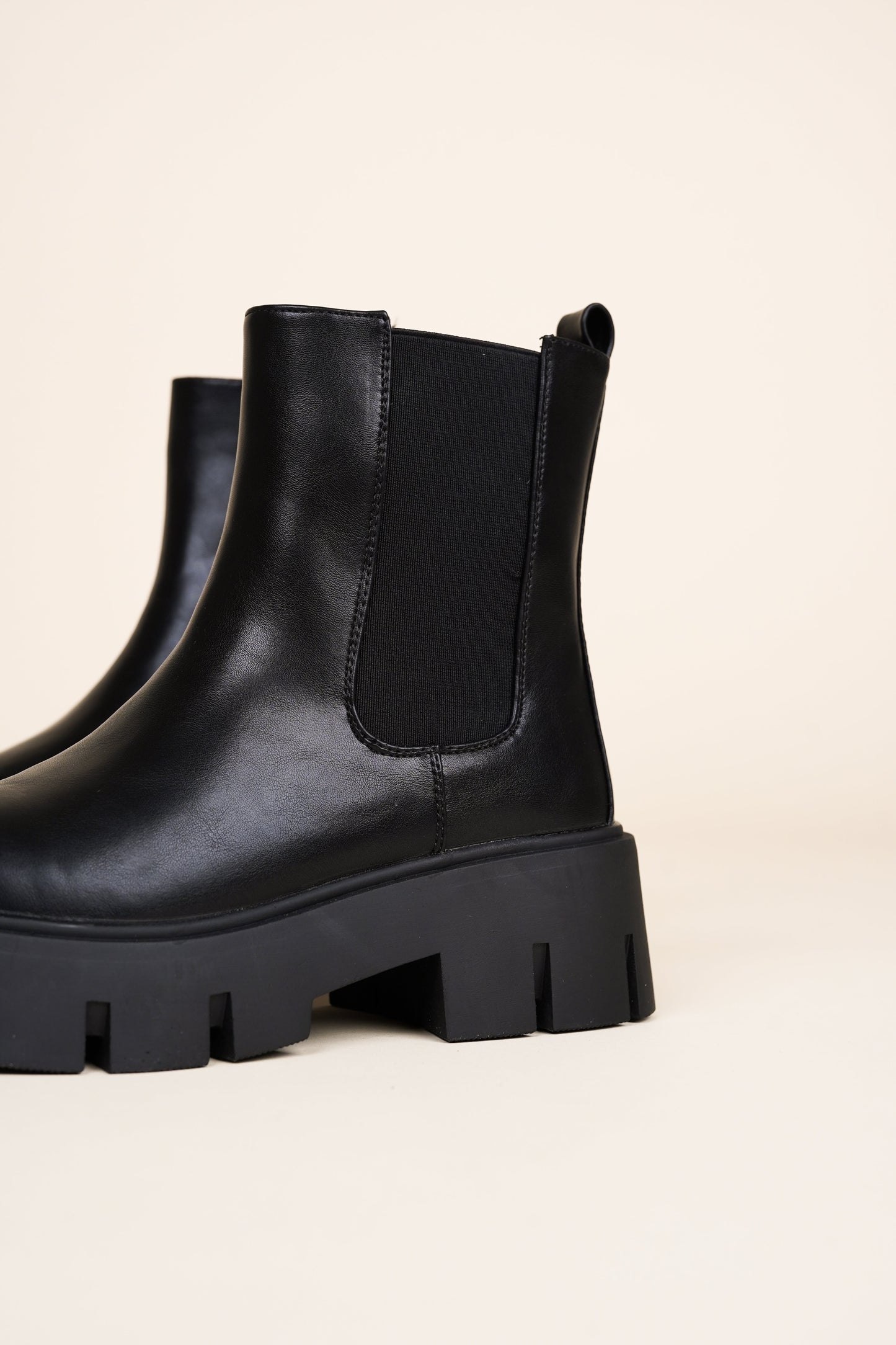 Chelsea Bottes